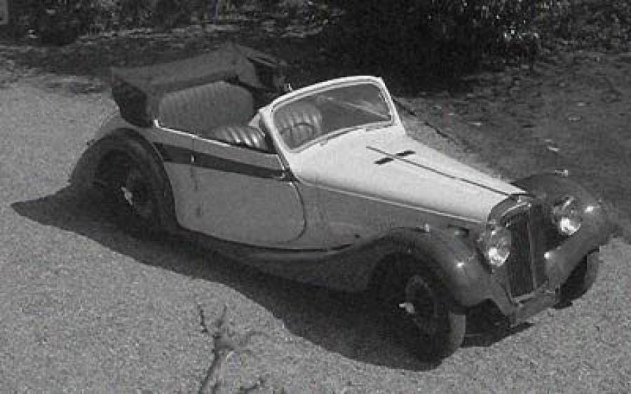  Atalanta V12 Drophead Coupe 1939 года  (фото 1 из 2)